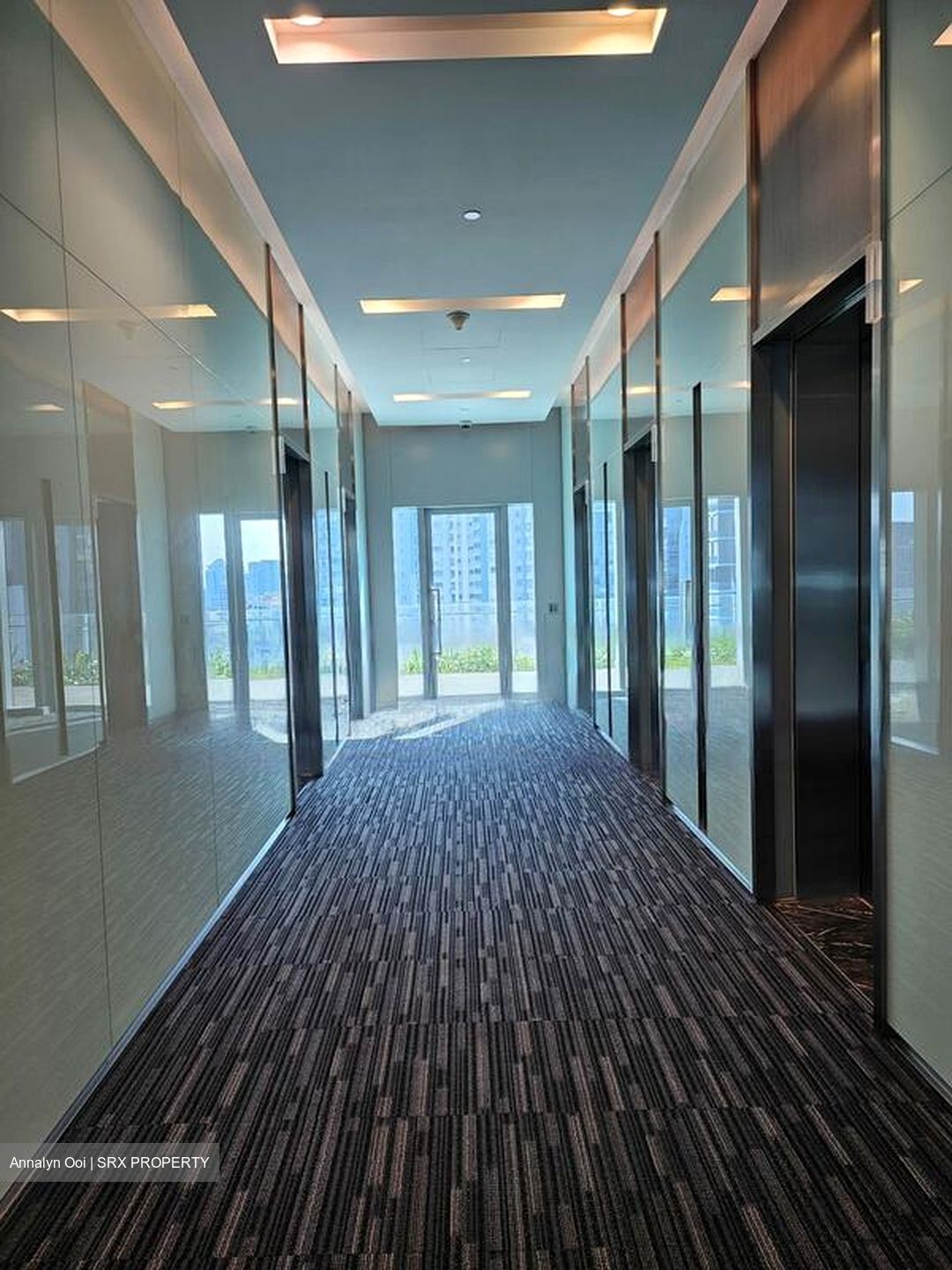 Arc 380 (D8), Office #451200251